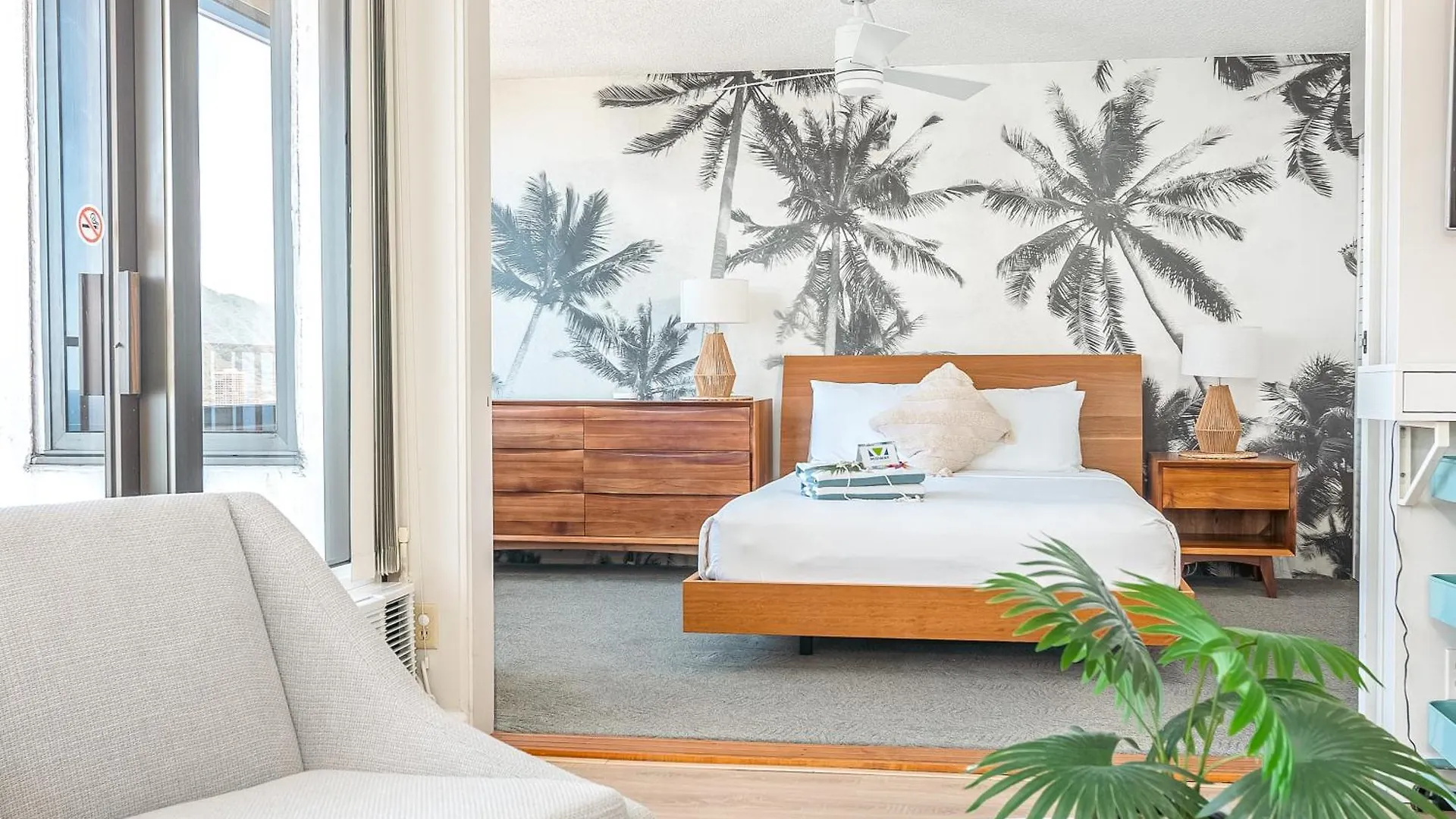 Lovely 1Br Ocean View Condo, Near Beach + Parking! Honolulu 0*,